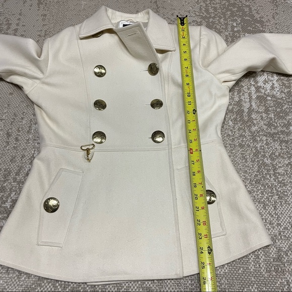 Beyonce Dereon Wool Pea Coat. - Picture 14 of 16